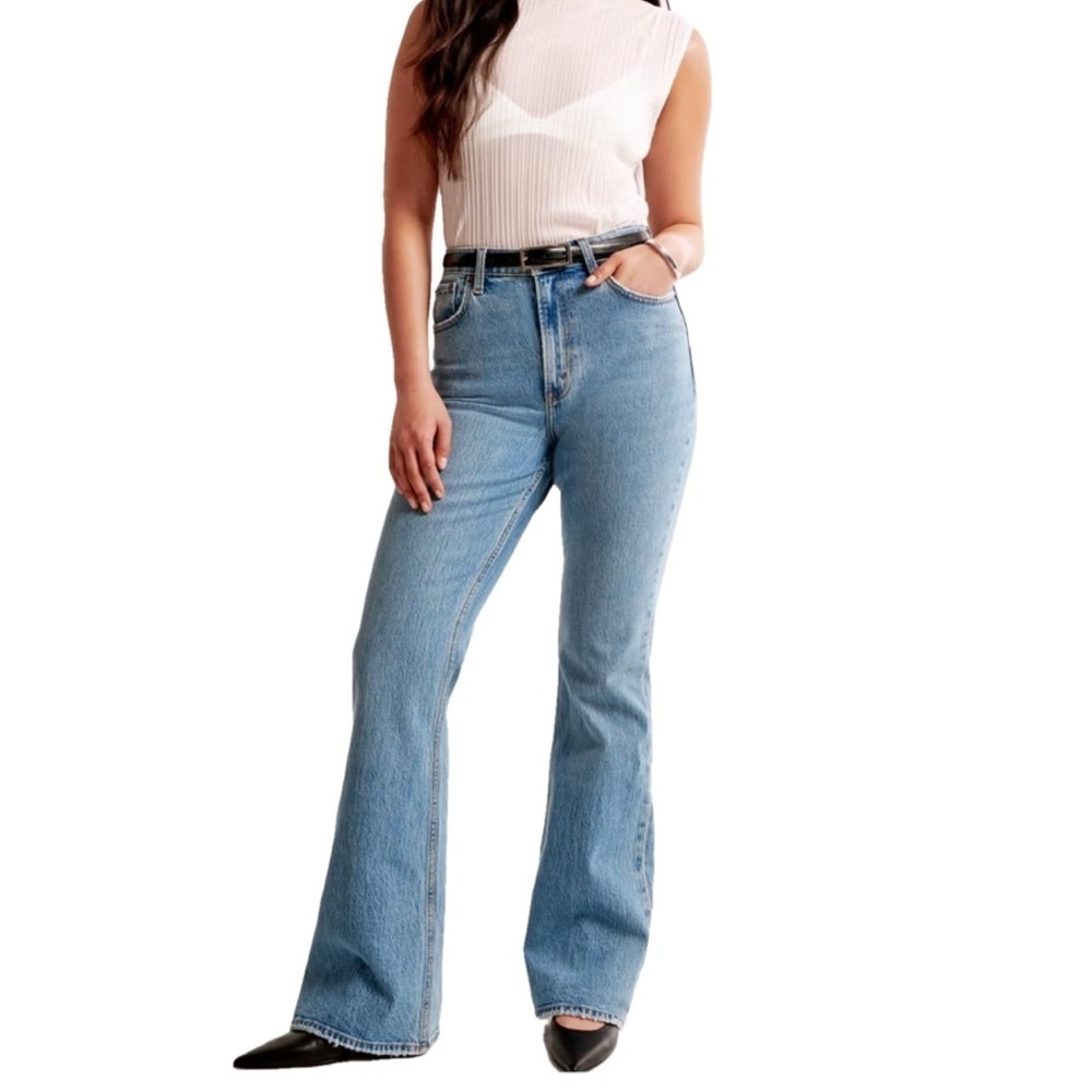 Abercrombie & Fitch Curve Love The 70’s Vintage Flare Jean